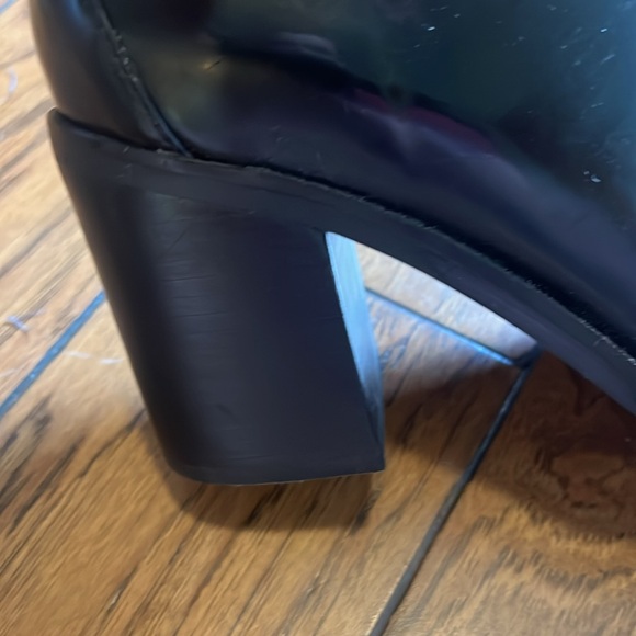 Steve Madden size 8 Schoolgirl lace up booties - Picture 6 of 6